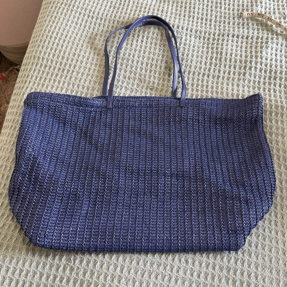Vera Bradley Navy Large Straw Tote - Picture 4 of 9